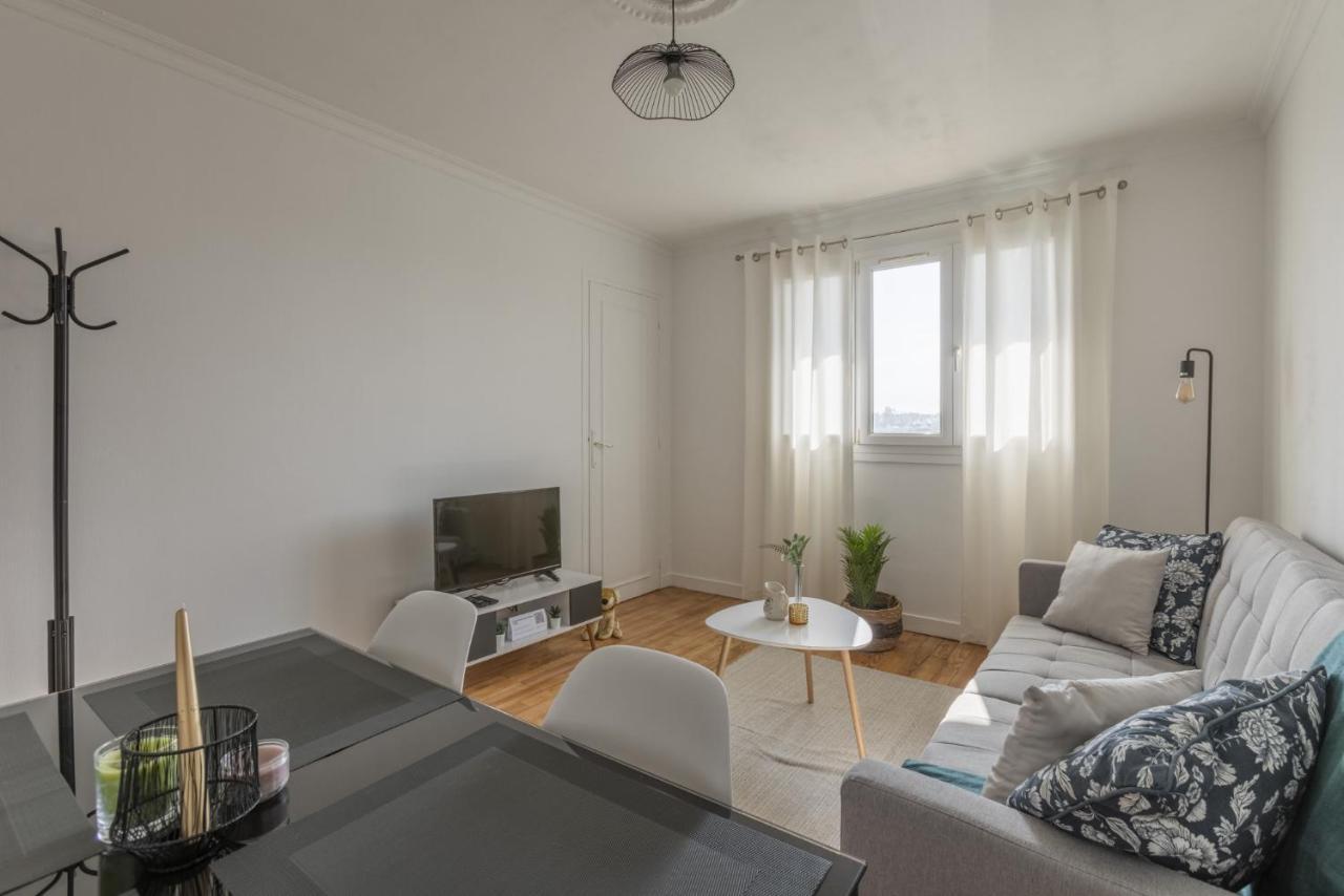 Lacolline-Ponthebert,Com - Appartement Entier Renove -Grand Parking Gratuit, Tout Equipe, Confortable, Netflix Et Amazon Prime Gratuits Et Illimites, Matelas Emma, Lave Linge, Vue Sur La Vallee, Rdc Kültér fotó